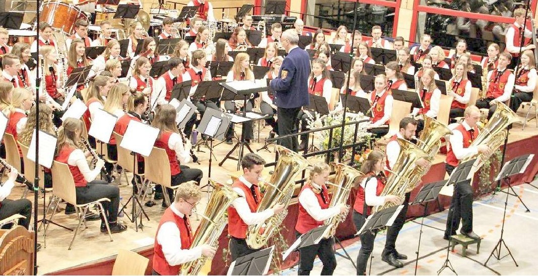 Die Kreisjugendmusikkapelle gab ein phänomenales Konzert in Mittelbiberach. (Foto: Gerhard Rundel)